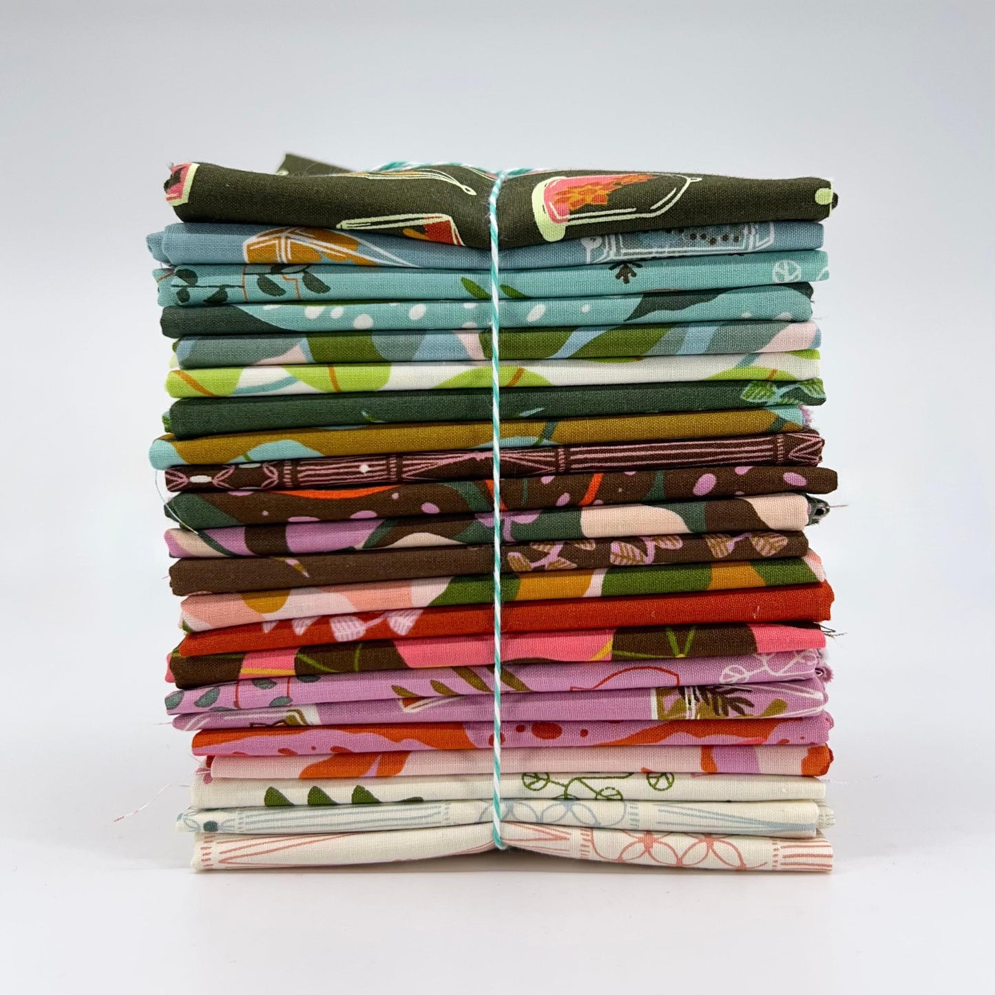 Fat Quarter Bundle of Calathea (22 Pieces)