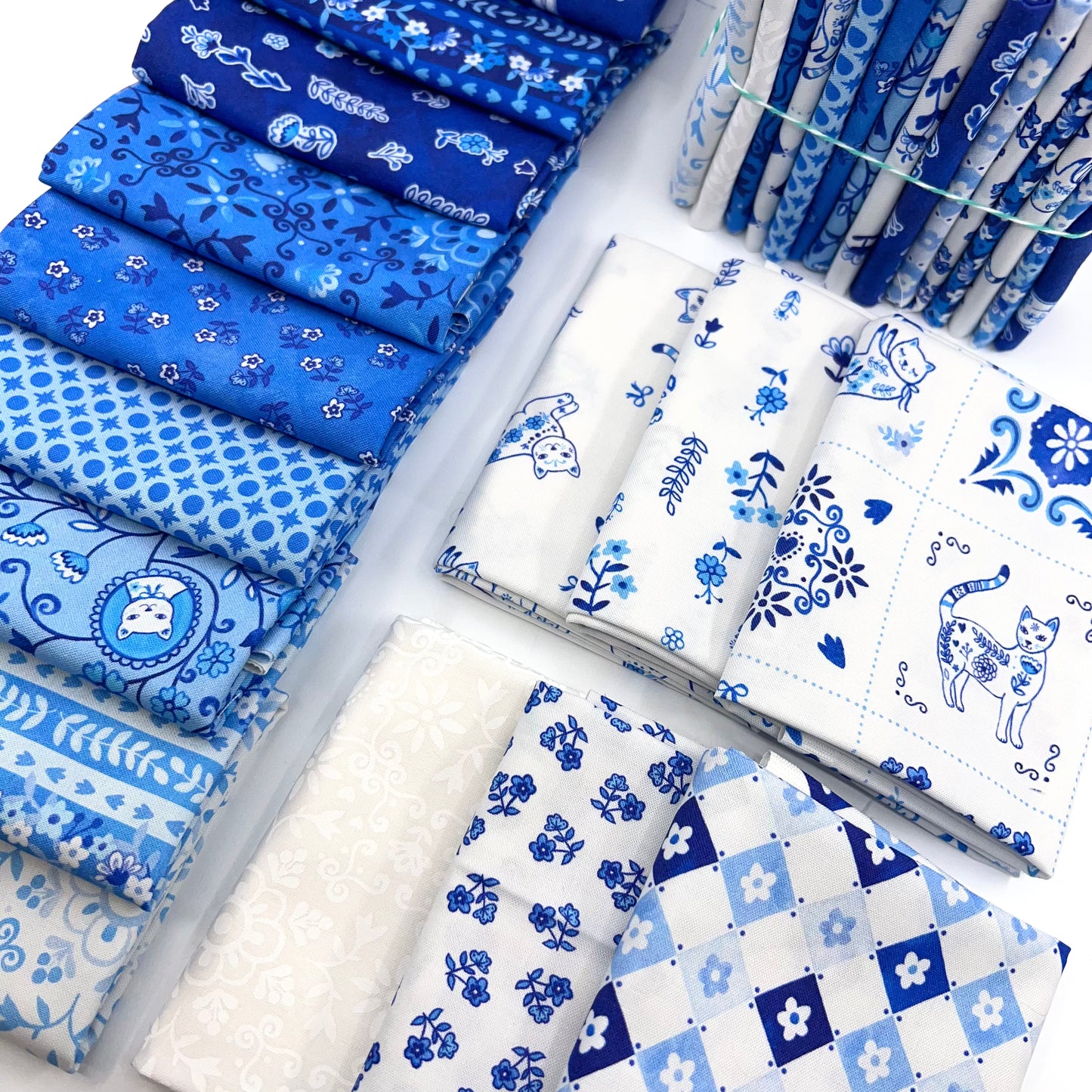 Fat Quarter Bundle of Chateau Meow (15 Pieces)