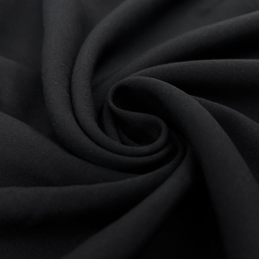 Shelly Challis - Black