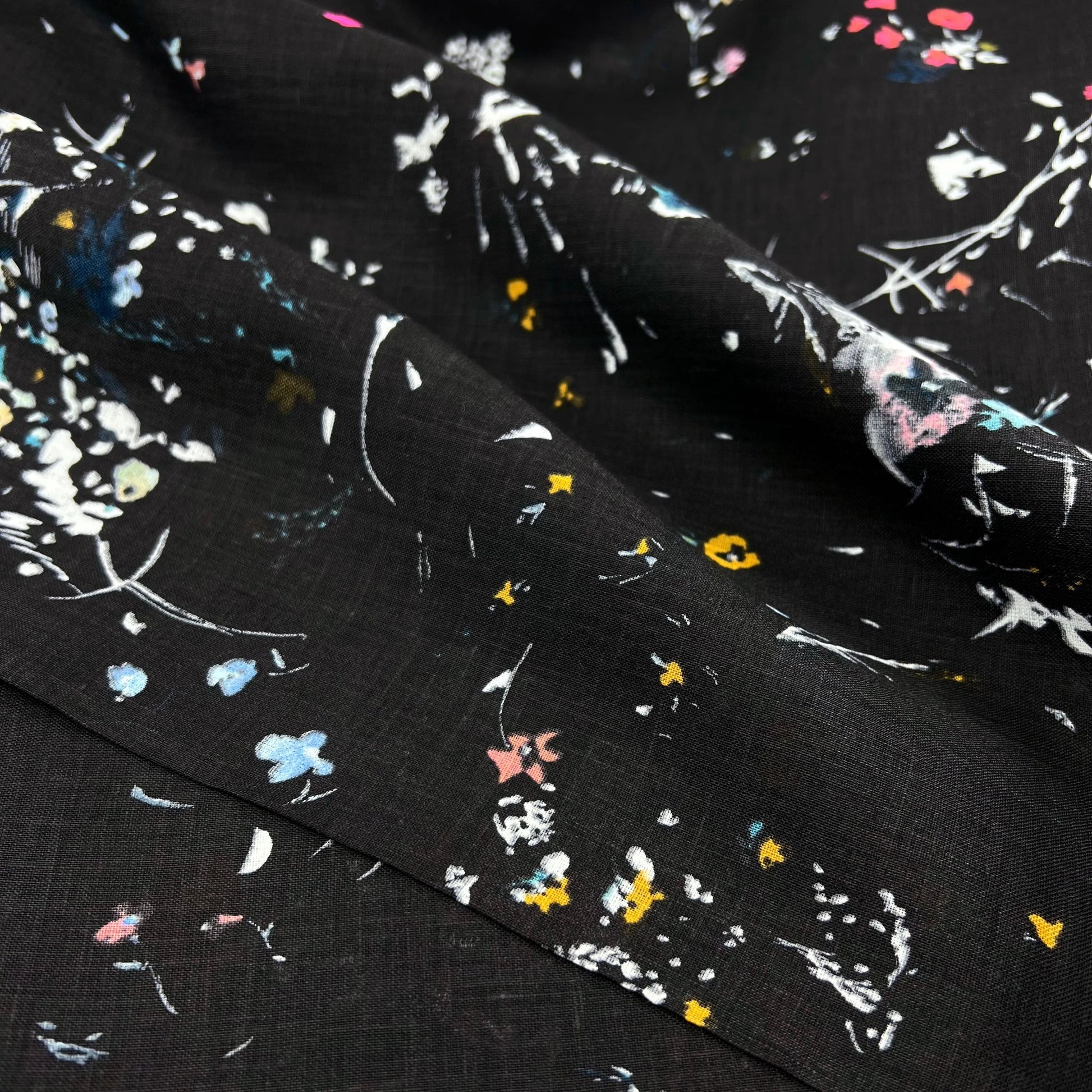 nani IRO-Encounter Black Linen-fabric-gather here online