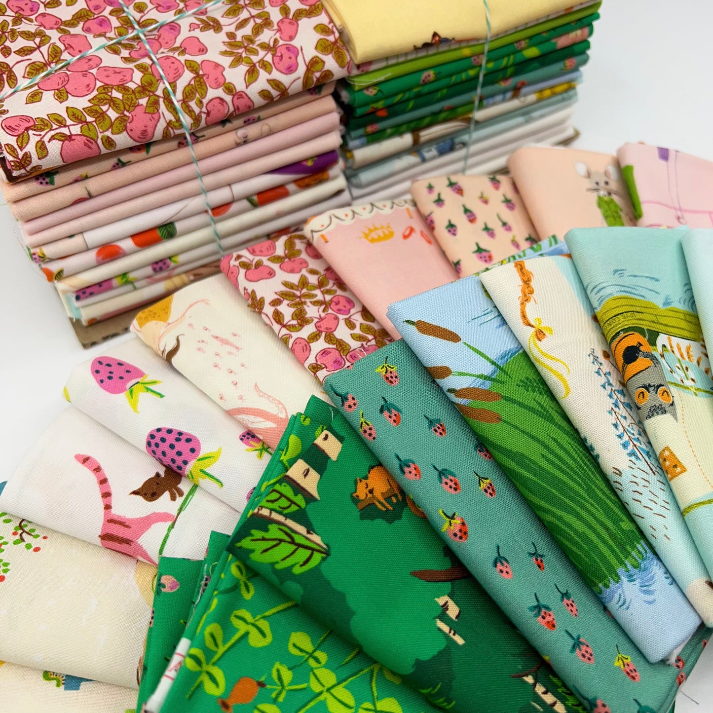 Fat Quarter Bundle of Heather Ross Favorites (27 Pieces)