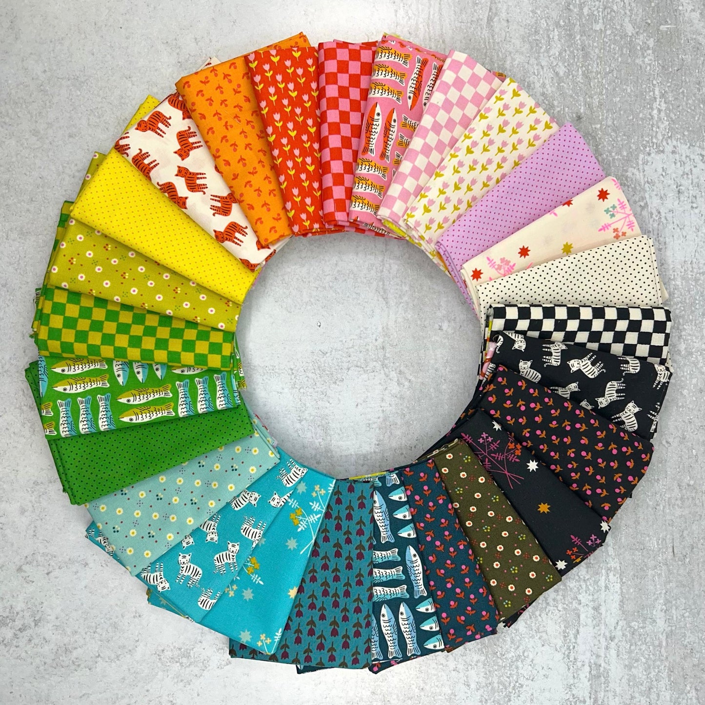 Fat Quarter Bundle of 1 800 Calico (26 Pieces)