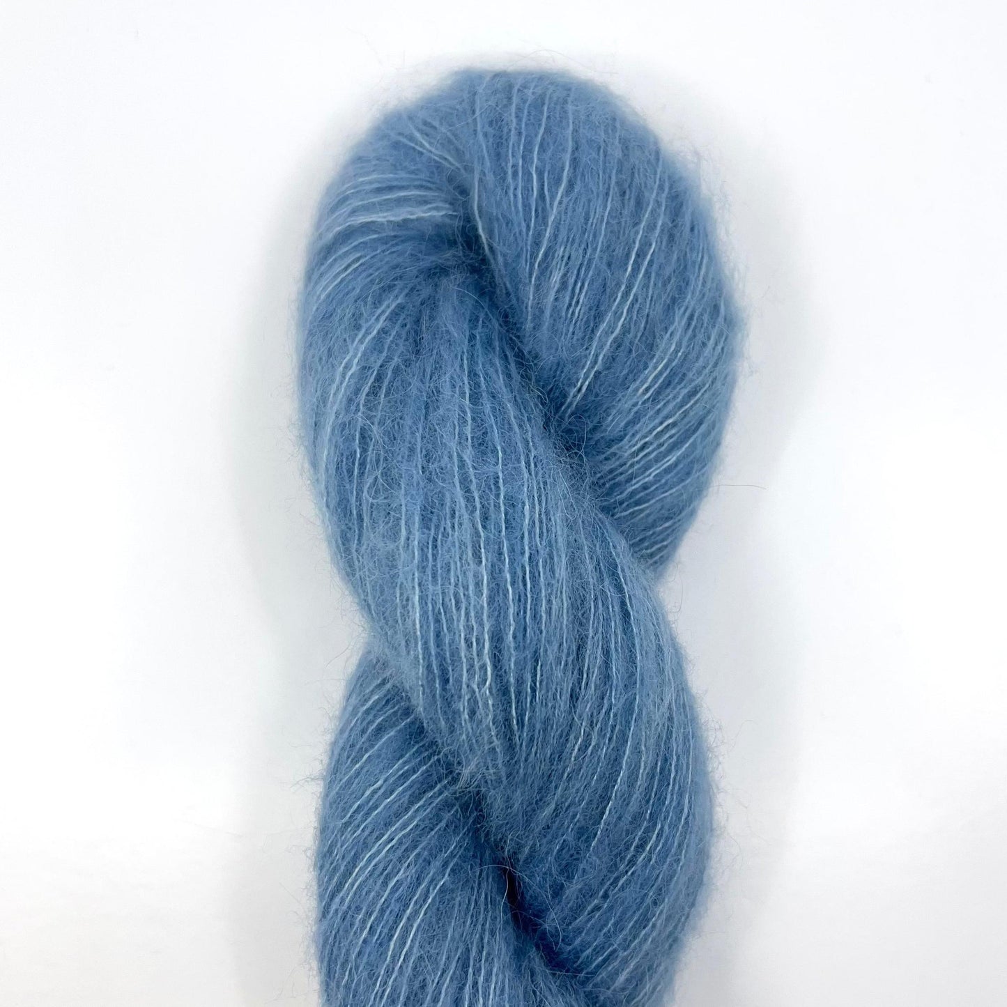KINUA-The Fuzzy-yarn-109 Blue Sky-gather here online