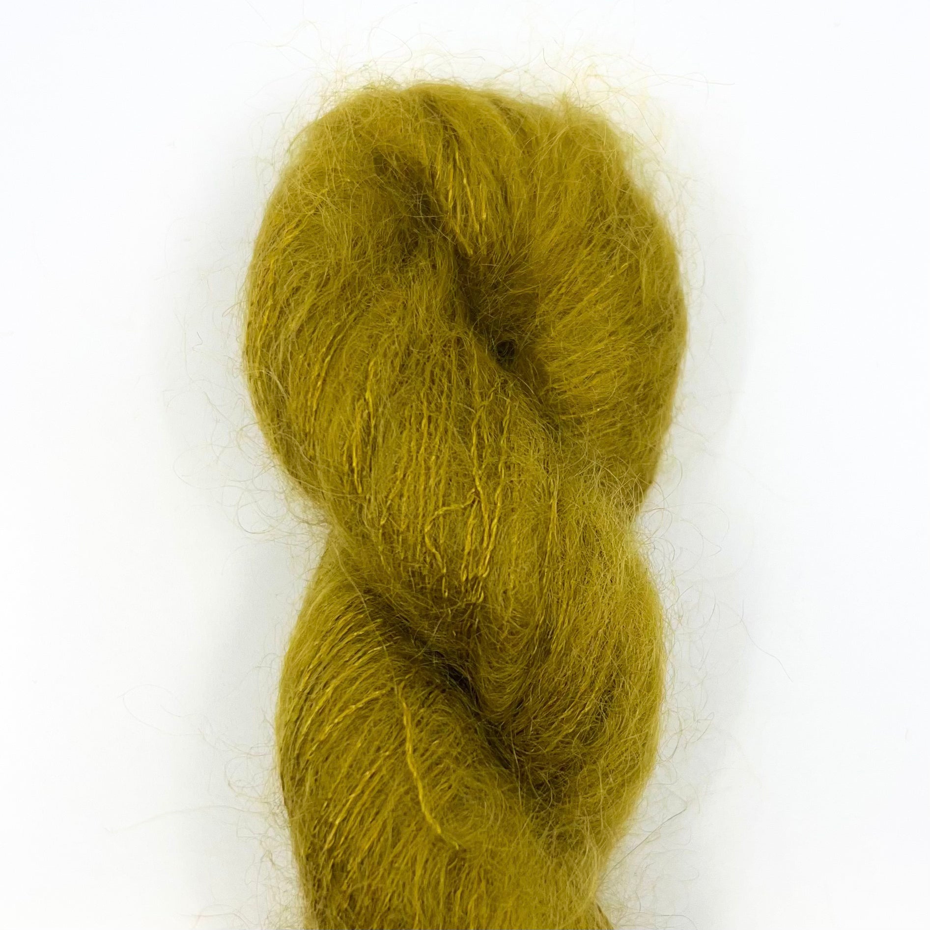 Urth Yarns-Bonmoher-yarn-G10 Derecho-gather here online