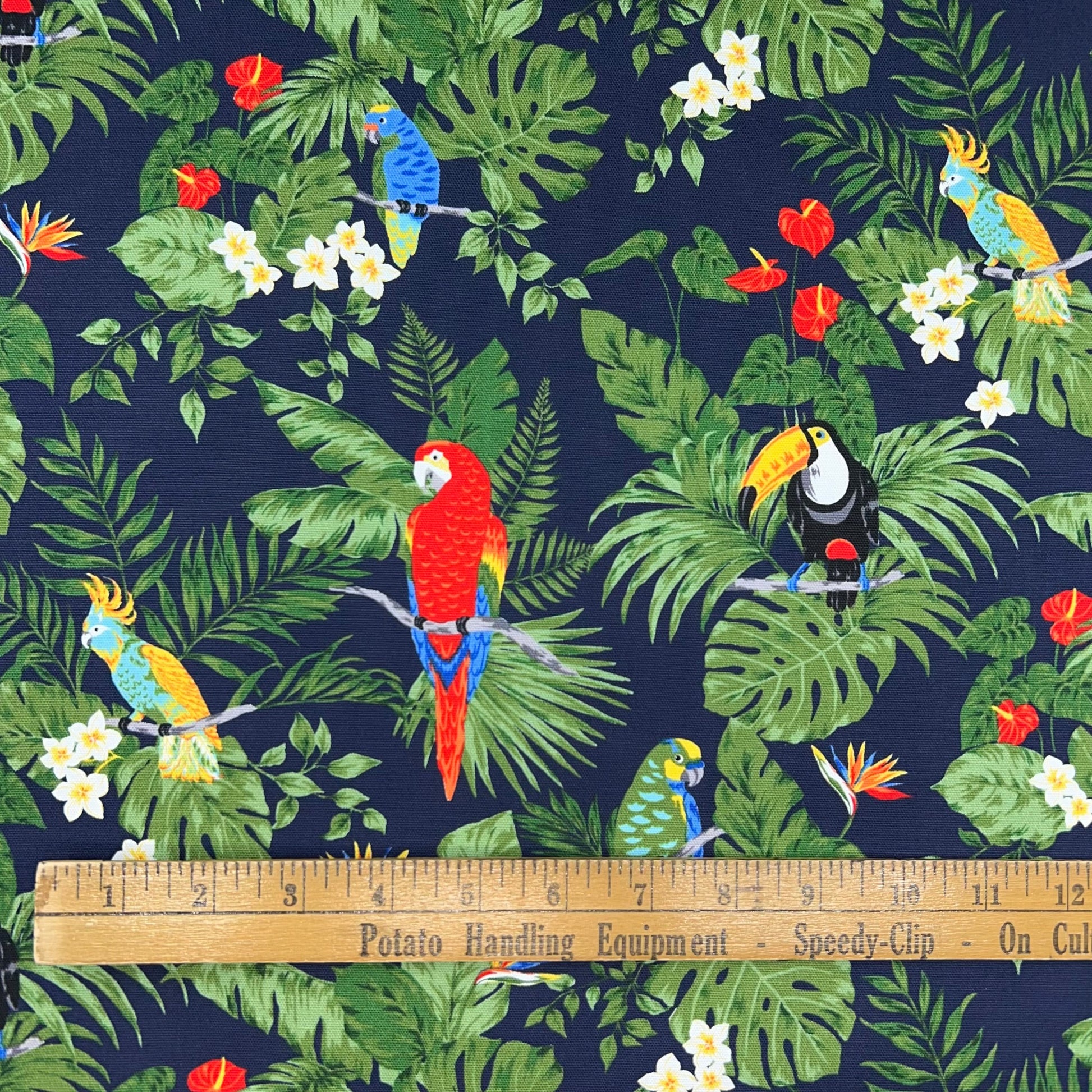 Cosmo-Tropical Parrots on Cotton Oxford-fabric-gather here online