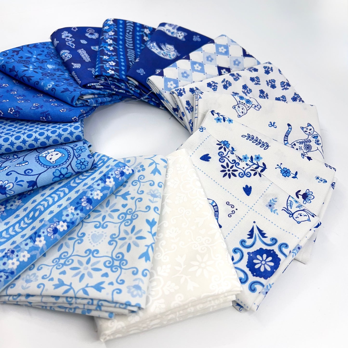 Fat Quarter Bundle of Chateau Meow (15 Pieces)