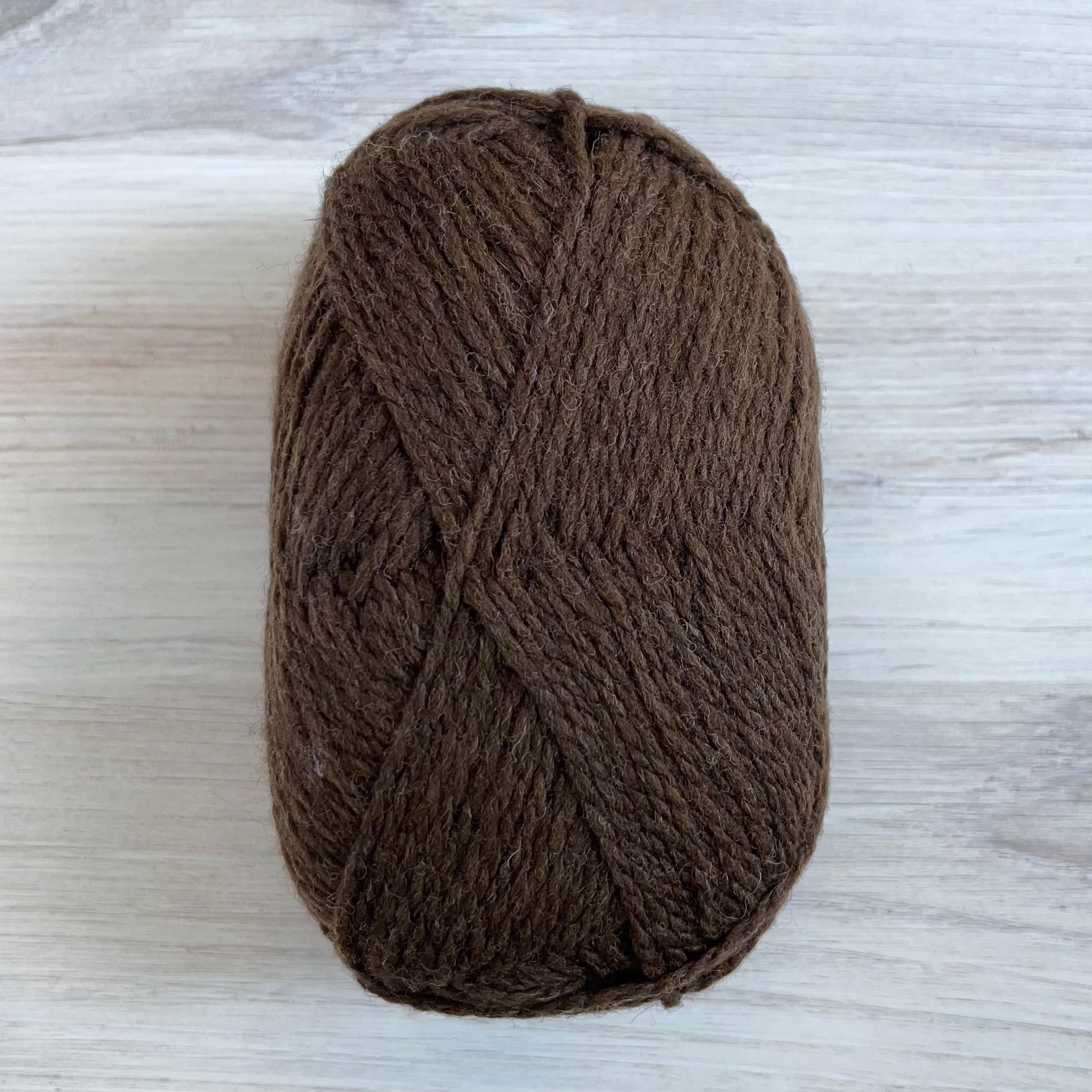 Retrosaria Rosa Pomar-Matiz-yarn-D Natural Brown-gather here online