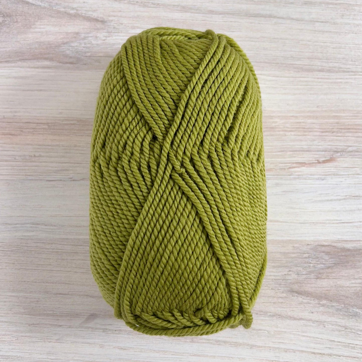 Ewe Ewe Yarn-Baa Baa Bulky-yarn-50 Pistachio-gather here online