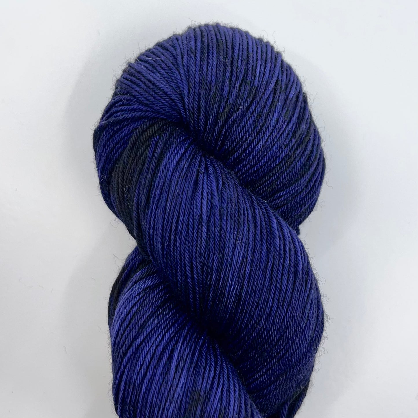 Melani's Stache-Tough Sock-yarn-Blurple-gather here online