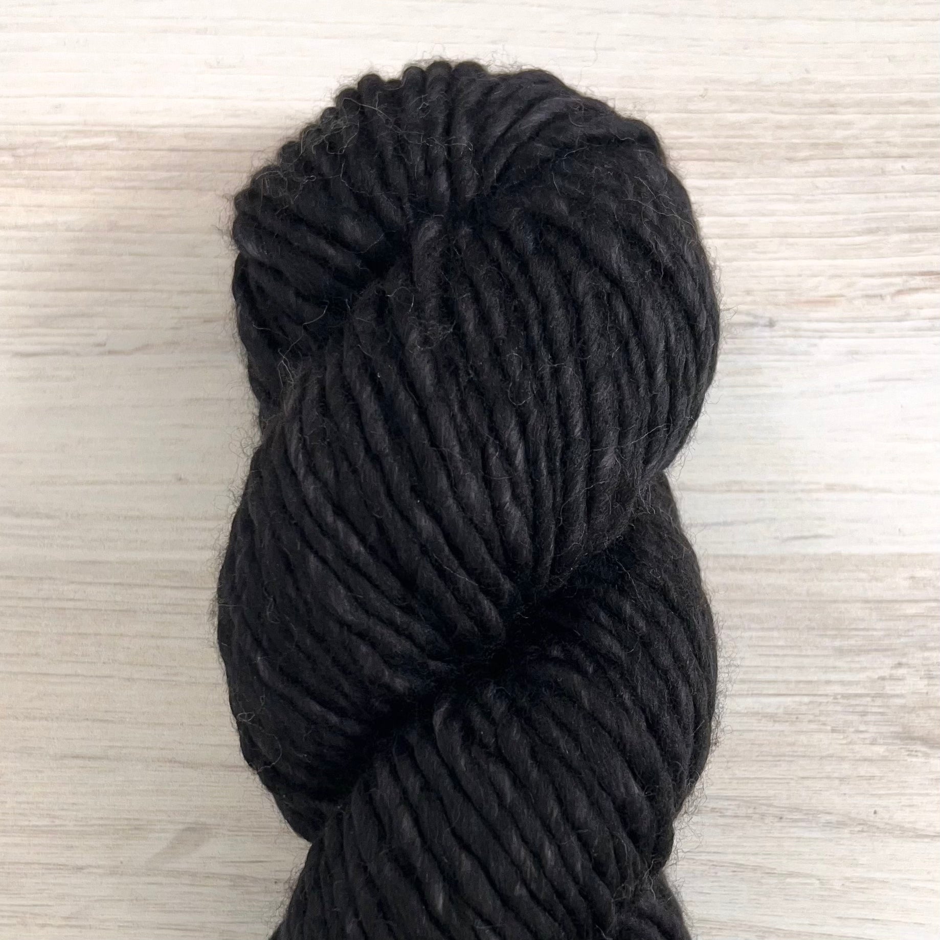 Malabrigo-Noventa-yarn-179 Black Forest-gather here online