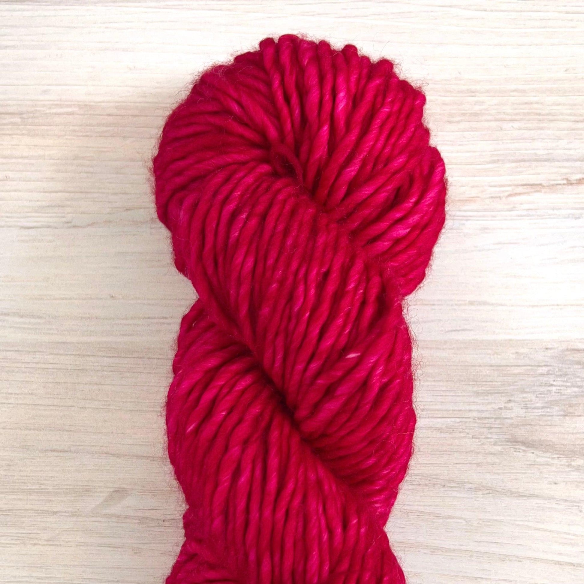 Malabrigo-Noventa-yarn-093 Fucsia-gather here online