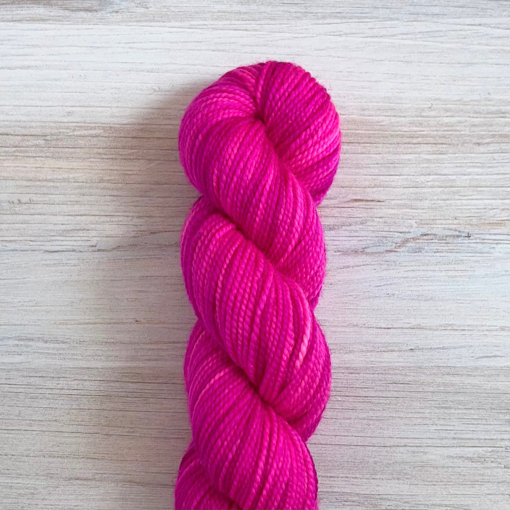Koigu-KPM Fluorescent Solid-yarn-1150-gather here online