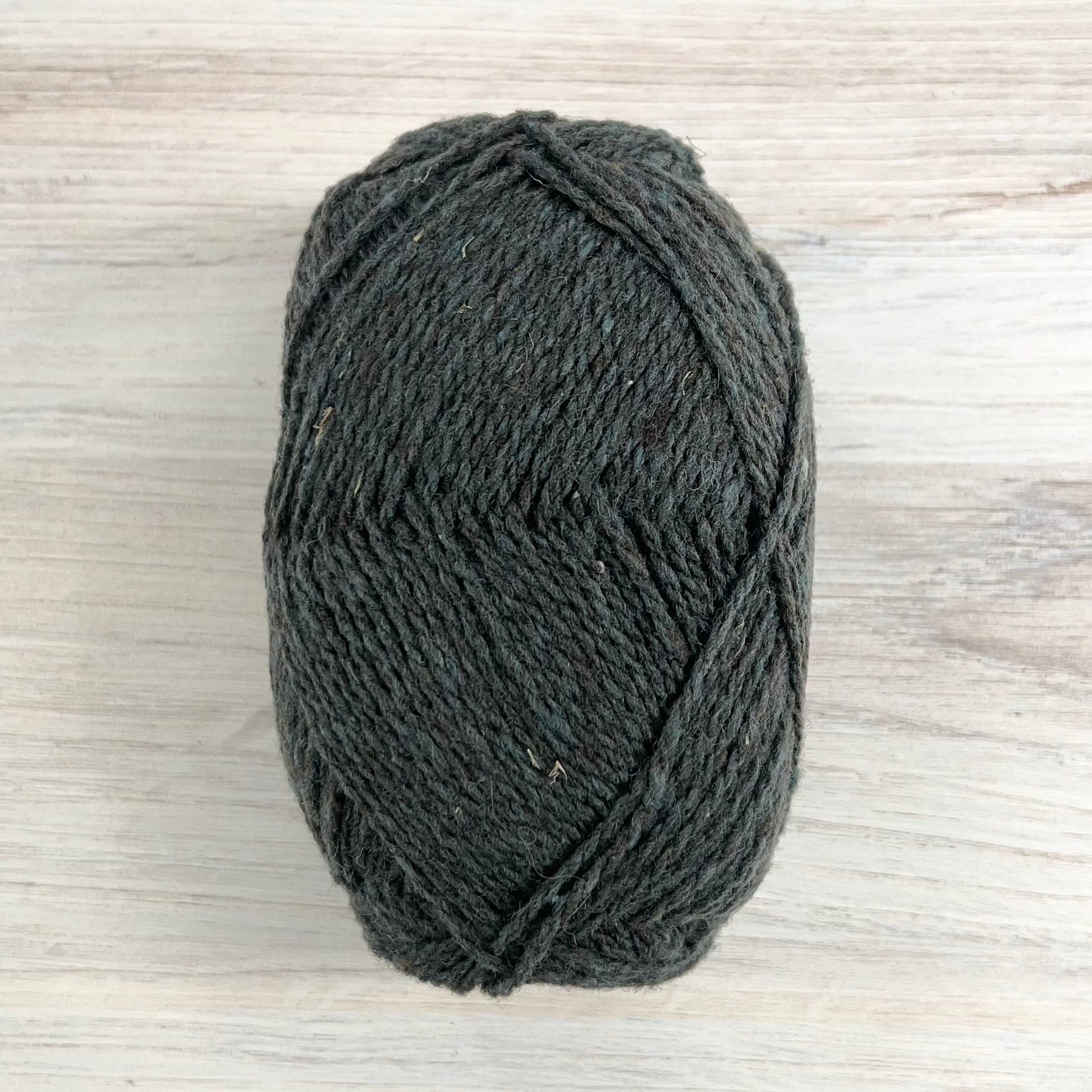 Retrosaria Rosa Pomar-Brusca-yarn-C570 Ocean Fleck-gather here online