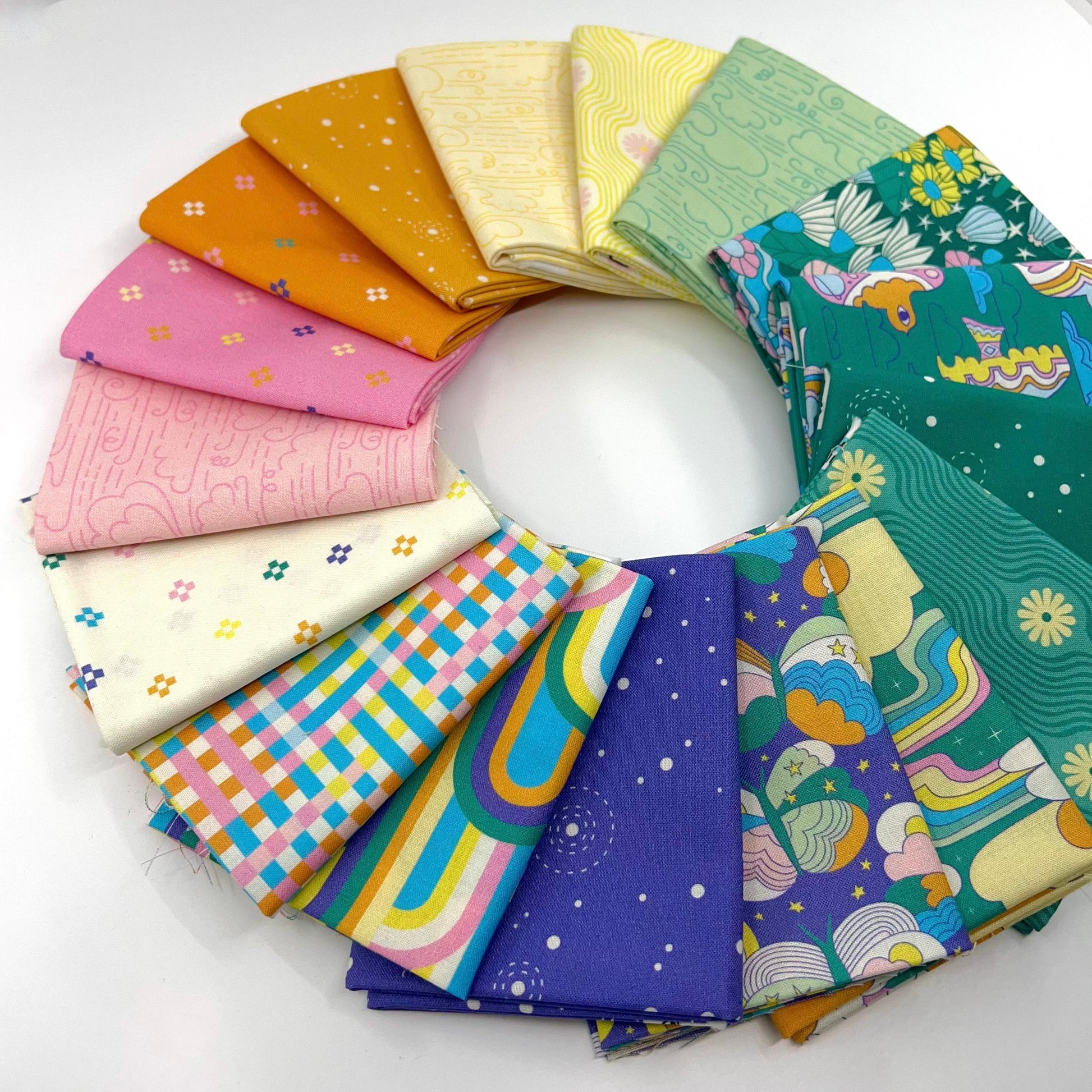 Cloud9-Fat Quarter Bundle of High in the Sky (17 Pieces)-fat quarters-gather here online