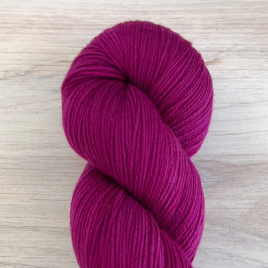 Fiber MacGyver-Shaniko Fingering-yarn-Amethyst-gather here online