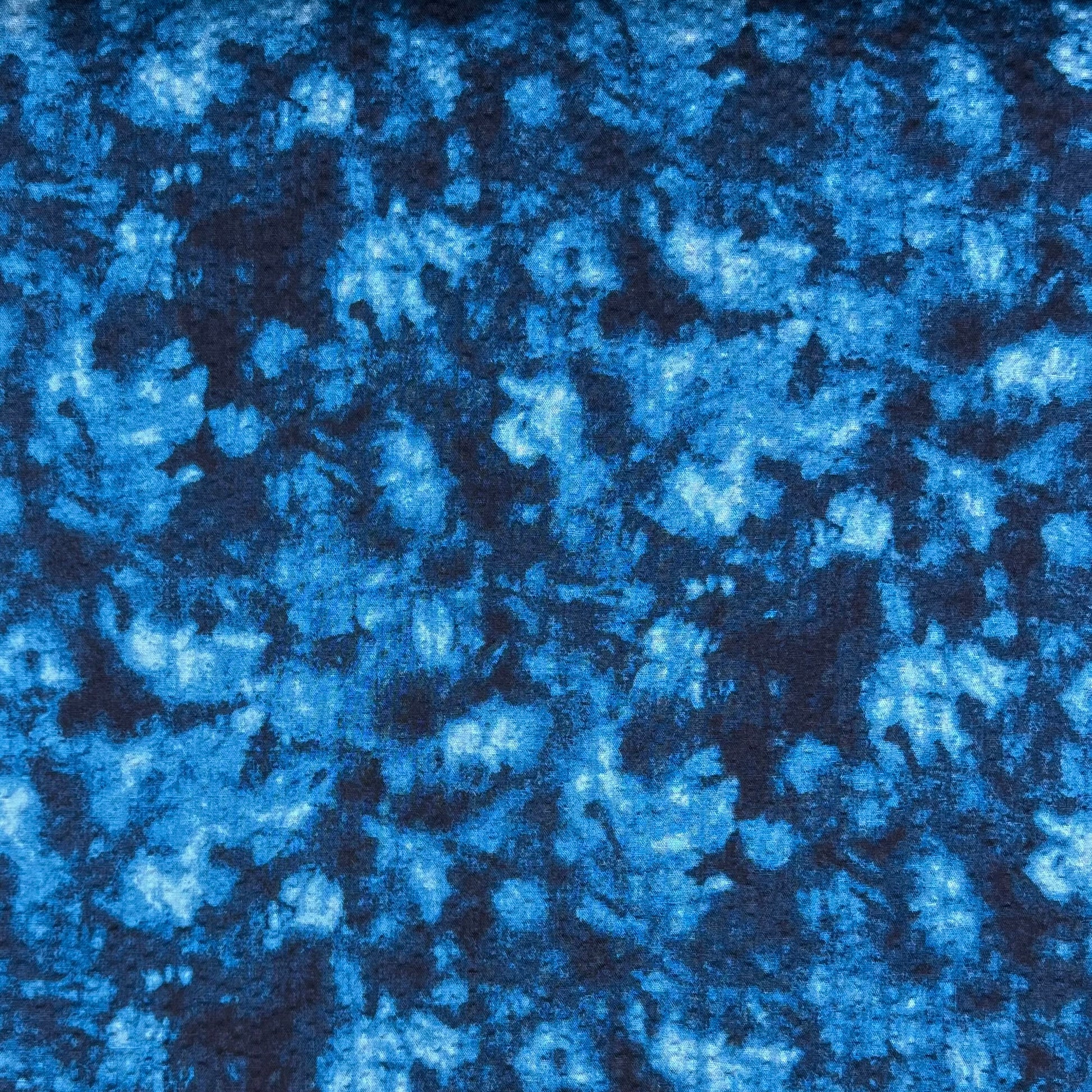 Kokka-Crinkle Indigo Ink on Seersucker-fabric-gather here online