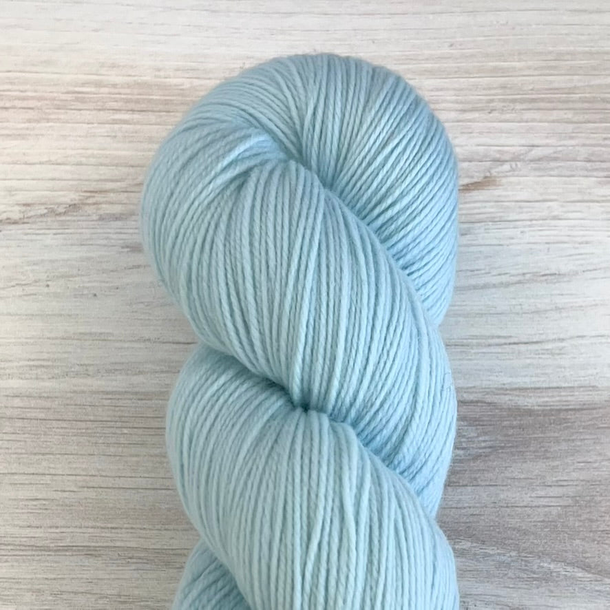 Fiber MacGyver-Shaniko Fingering-yarn-Baby-gather here online