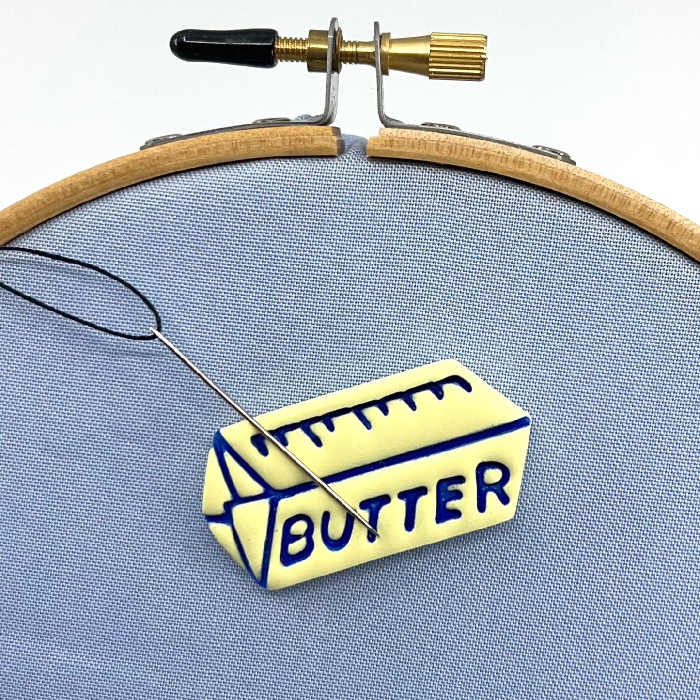 Dainty Comet-Butter Needle Minder-embroidery notion-gather here online