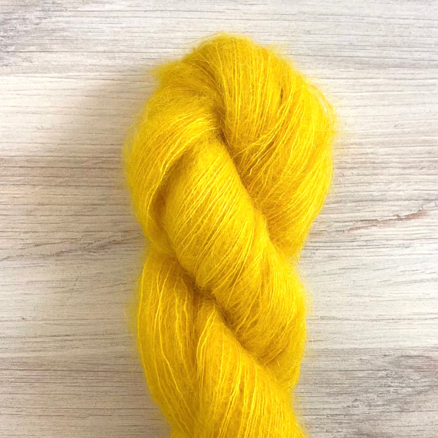 Dirtywater Dyeworks-Shimmer Mohair-yarn-060 Strong-gather here online