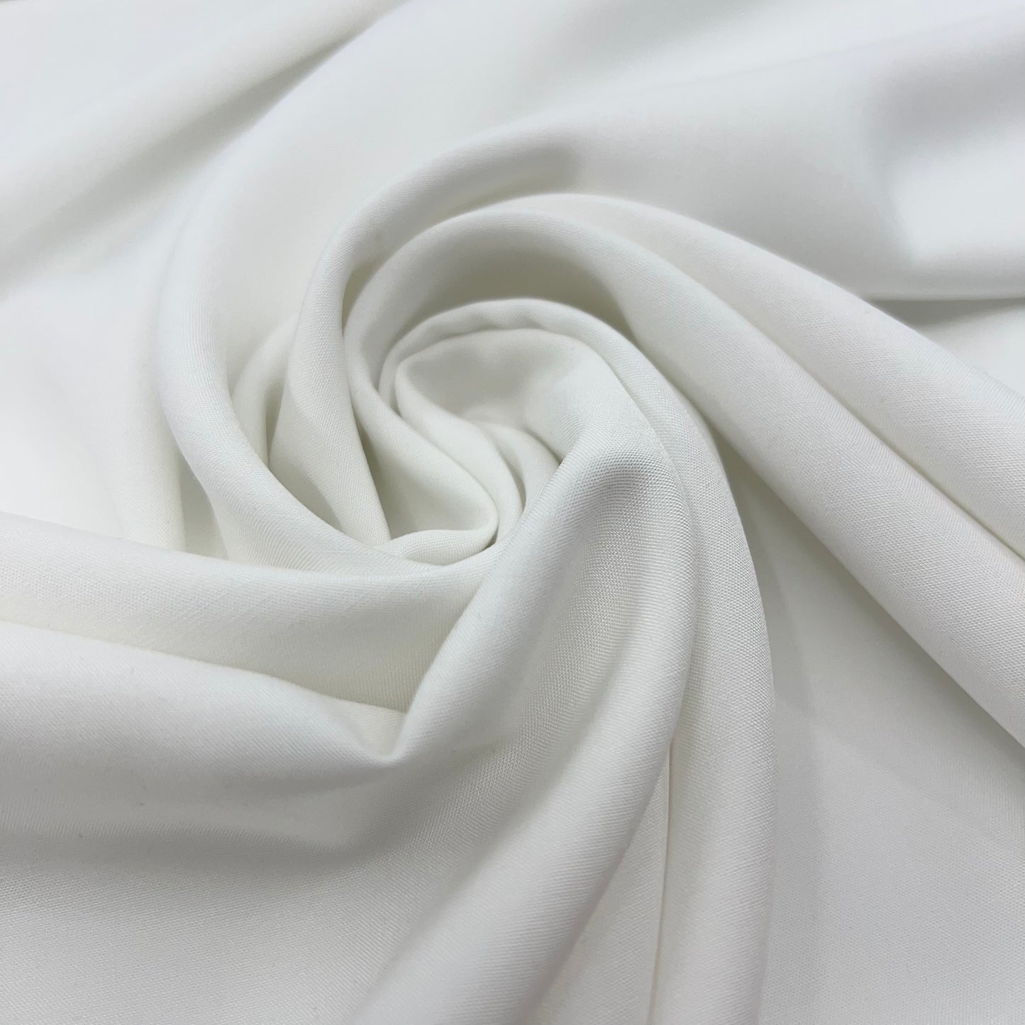 Shelly Challis - Ivory