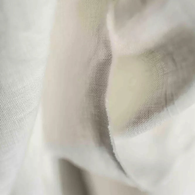 Merchant & Mills-185 Linen Core, Milk-fabric-gather here online