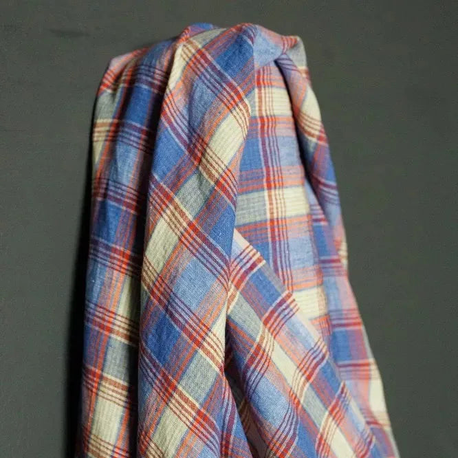 Merchant & Mills-Secret Lemon Laundered Linen-fabric-gather here online