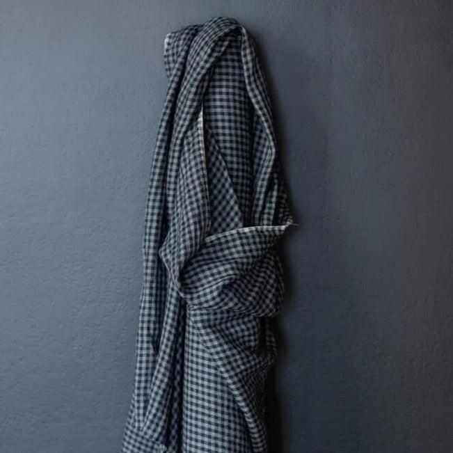 Merchant & Mills-Studio Gingham Laundered Linen-fabric-gather here online