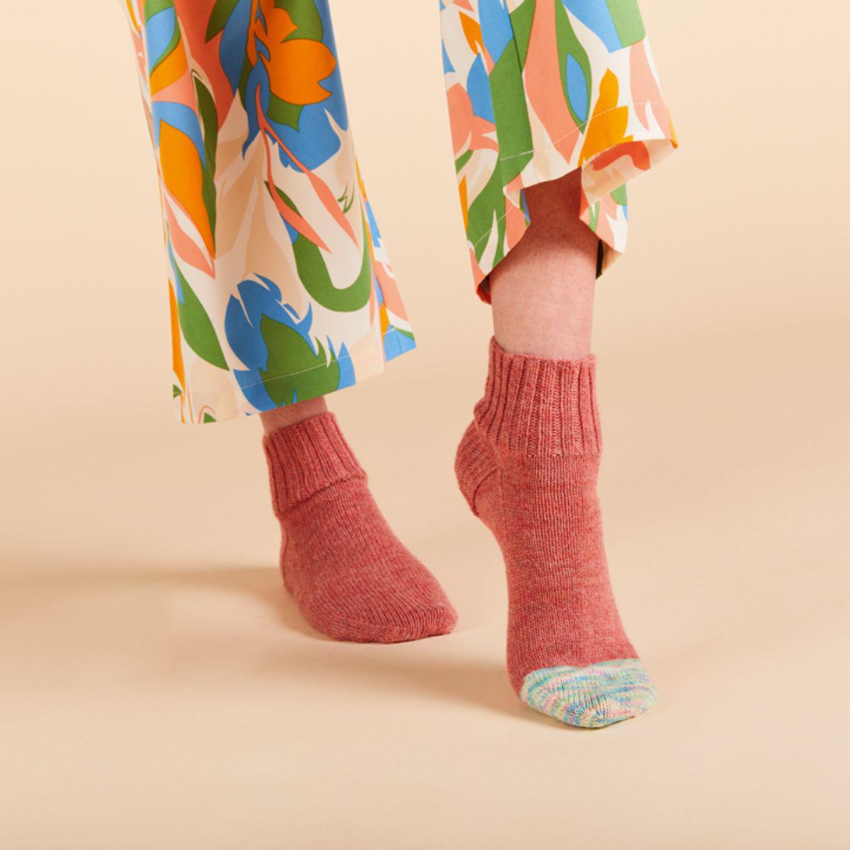 Pompom-PRE-ORDER: Ready Set Socks-book-gather here online