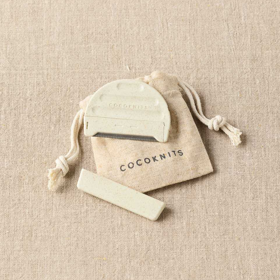 Cocoknits-Fuzz Off Comb II-garment care-gather here online