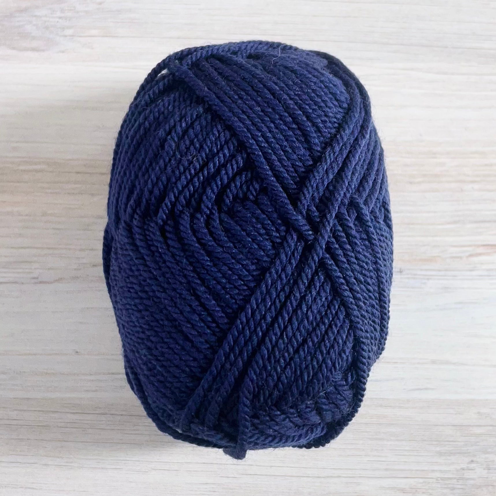 Ewe Ewe Yarn-Wooly Worsted-yarn-73 Midnight Blue-gather here online