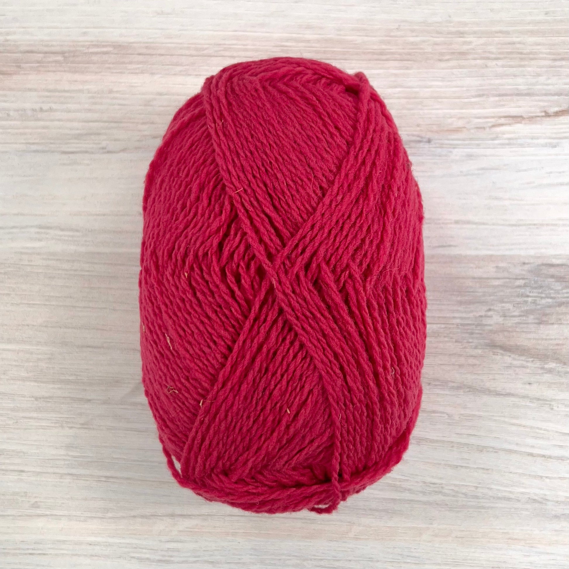 Retrosaria Rosa Pomar-Brusca-yarn-A586 Bright Pink-Red-gather here online