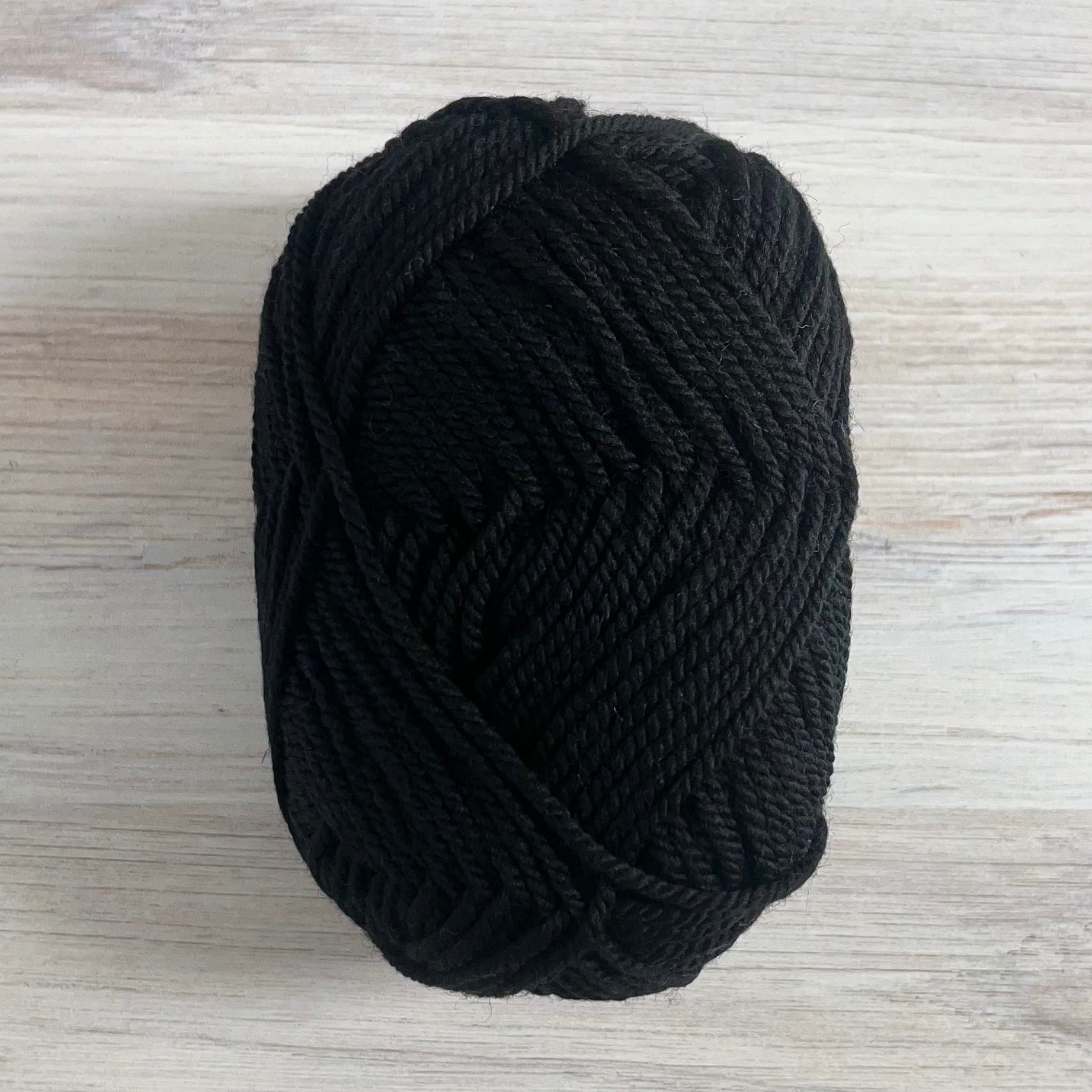 Ewe Ewe Yarn-Wooly Worsted-yarn-99 Black Licorice-gather here online