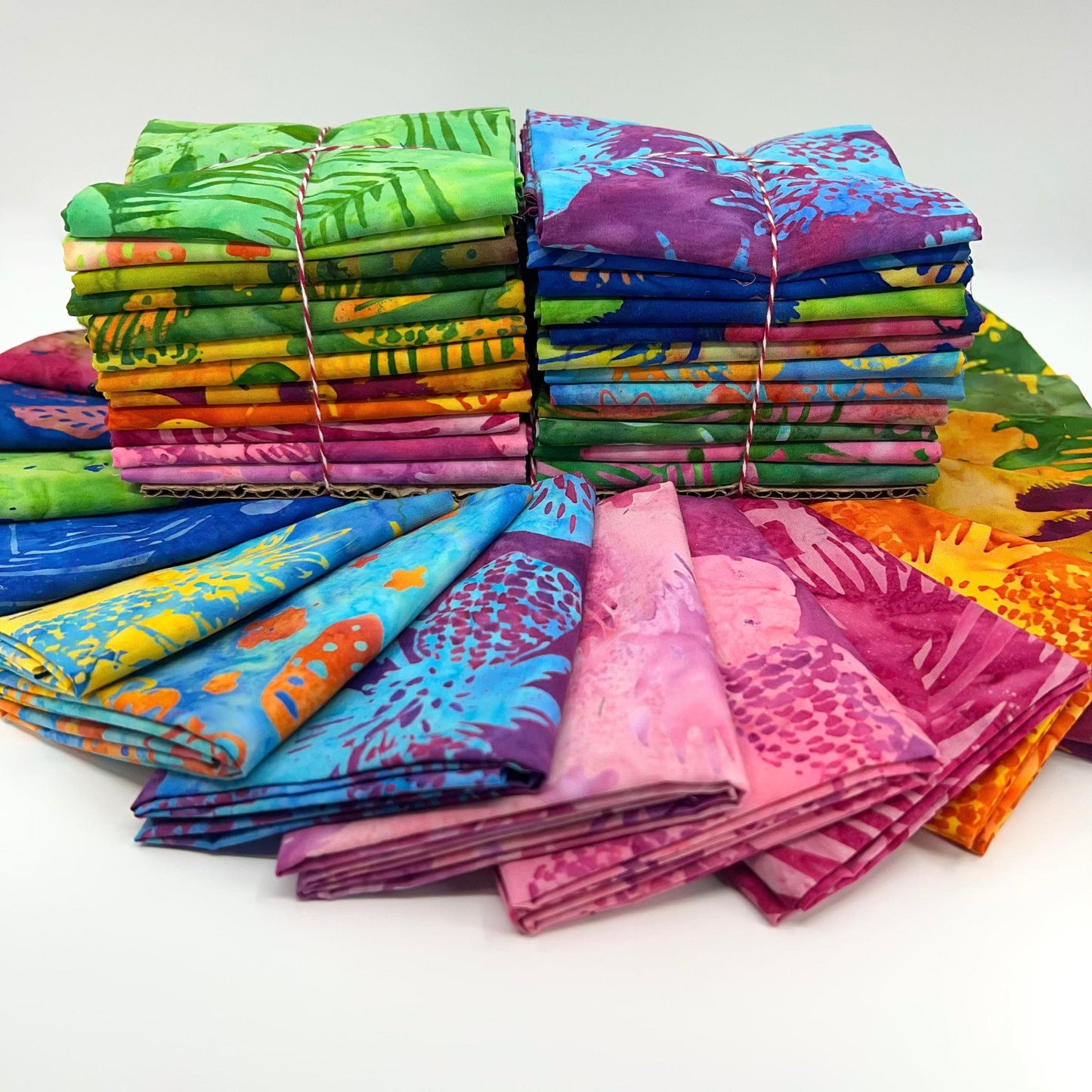 Fat Quarter Bundle of Artisan Batiks: Tropic Flora (24 Pieces)
