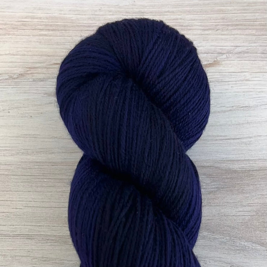 Fiber MacGyver-Shaniko Fingering-yarn-Intense-gather here online