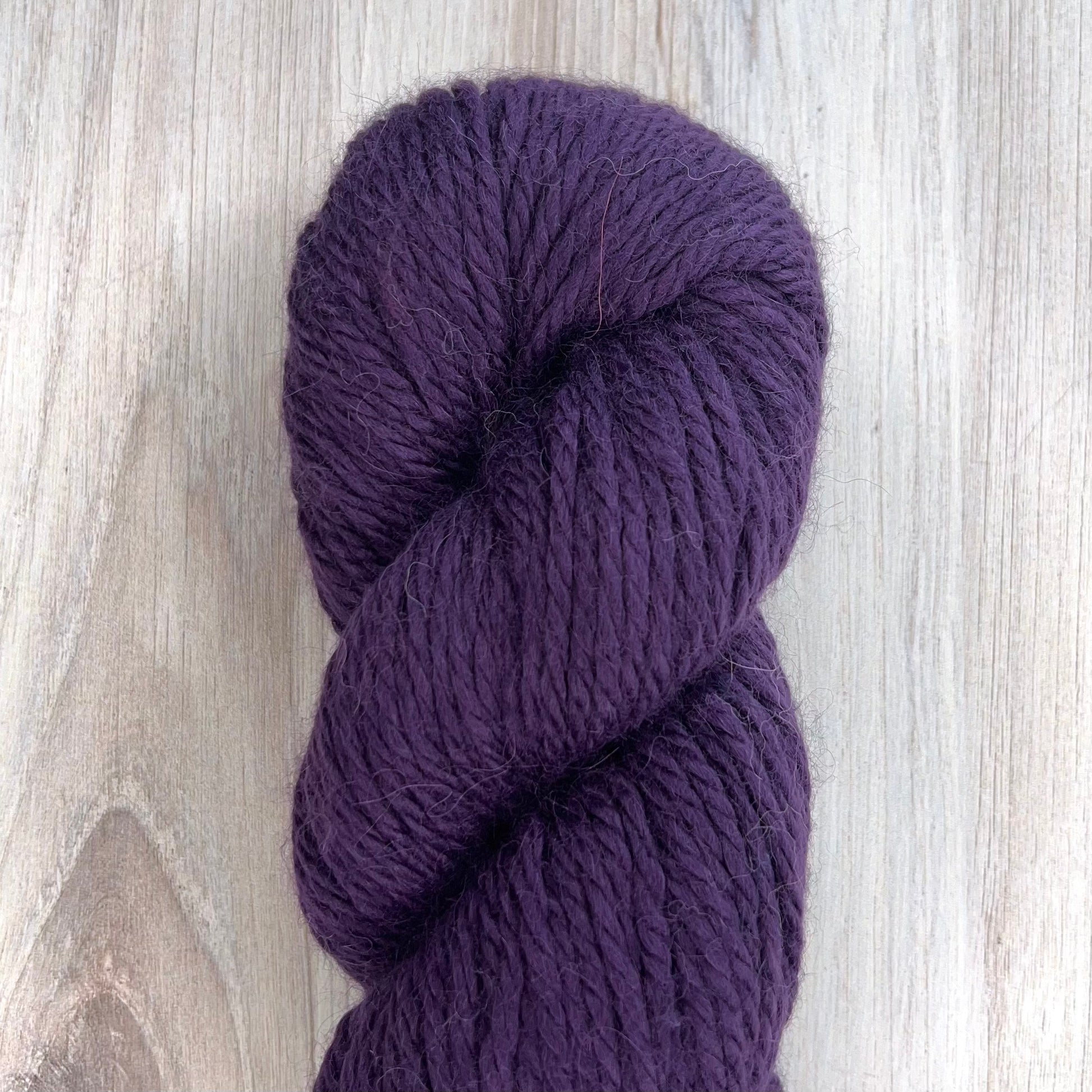 Juniper Moon Farm-Herriot Great-yarn-161-Eggplant-gather here online