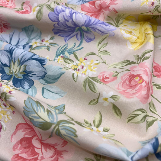 Vingtsept-Cotton Linen Canvas - Maddalena-fabric-gather here online