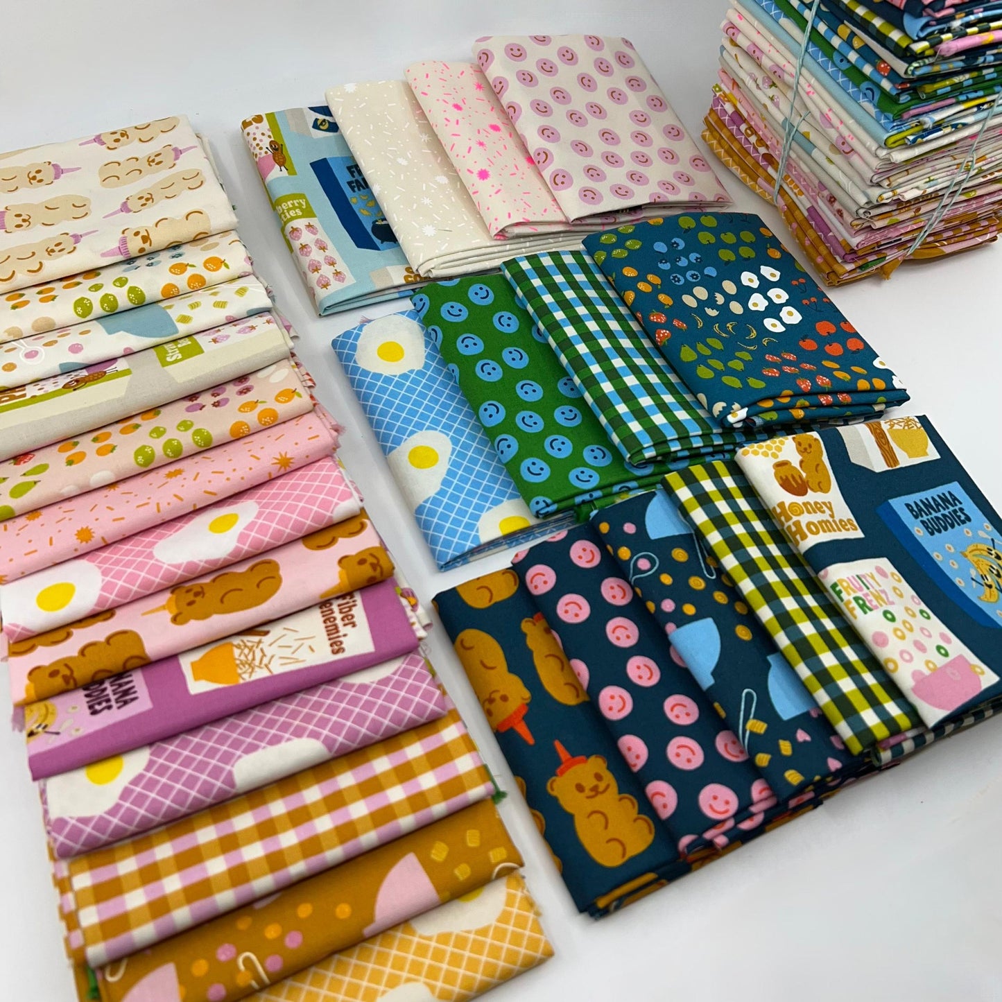 Fat Quarter Bundle of Egg and Friends (26 Pieces)