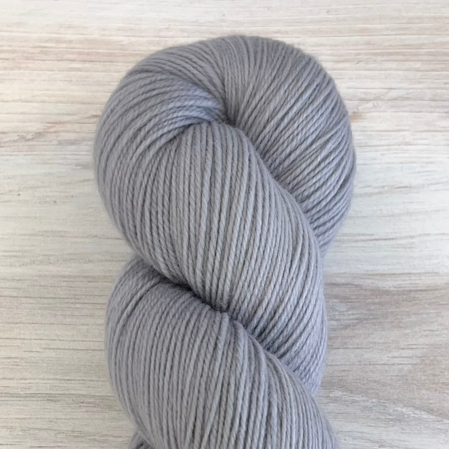Fiber MacGyver-Shaniko Fingering-yarn-Iron-gather here online