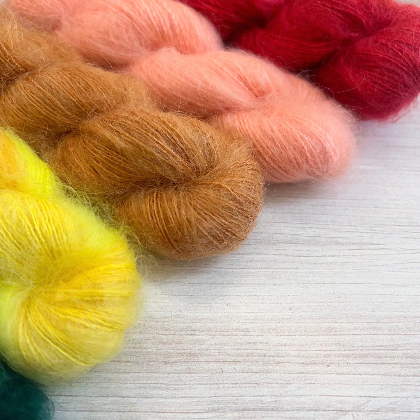 Koigu-Sofie Silk Mohair-yarn-gather here online