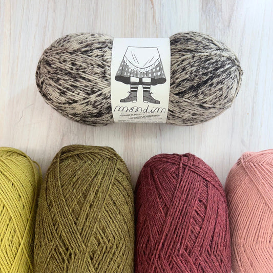 Retrosaria Rosa Pomar-Mondim-yarn-gather here online