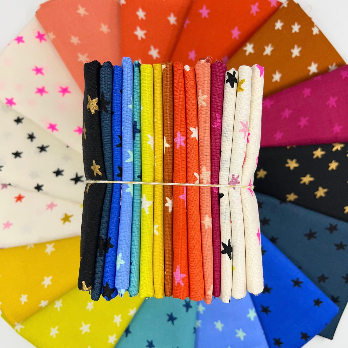 Fat Quarter Bundle of Starry (15 Pieces)