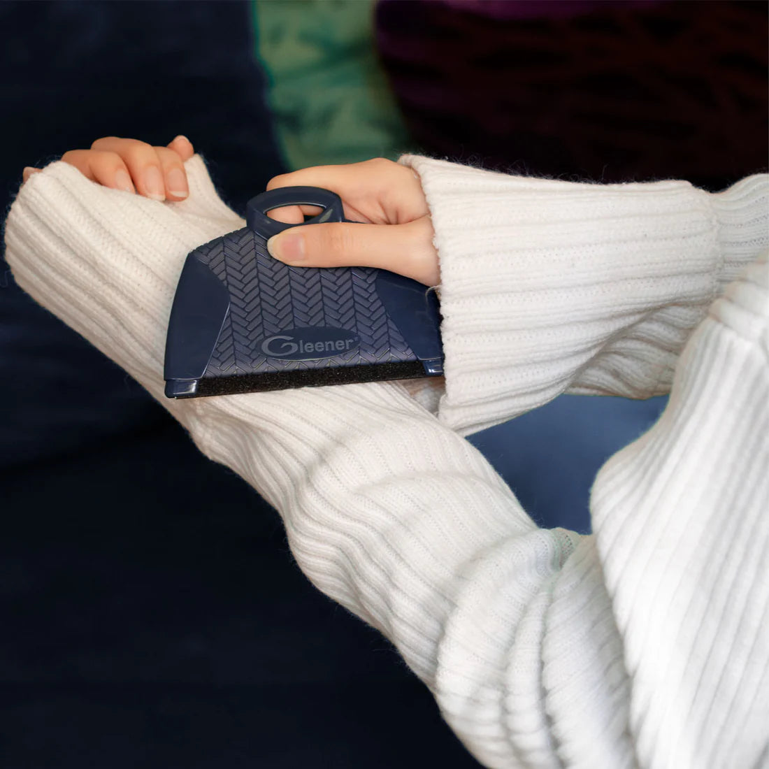 Gleener-Sweater Saver Fabric Comb-garment care-gather here online