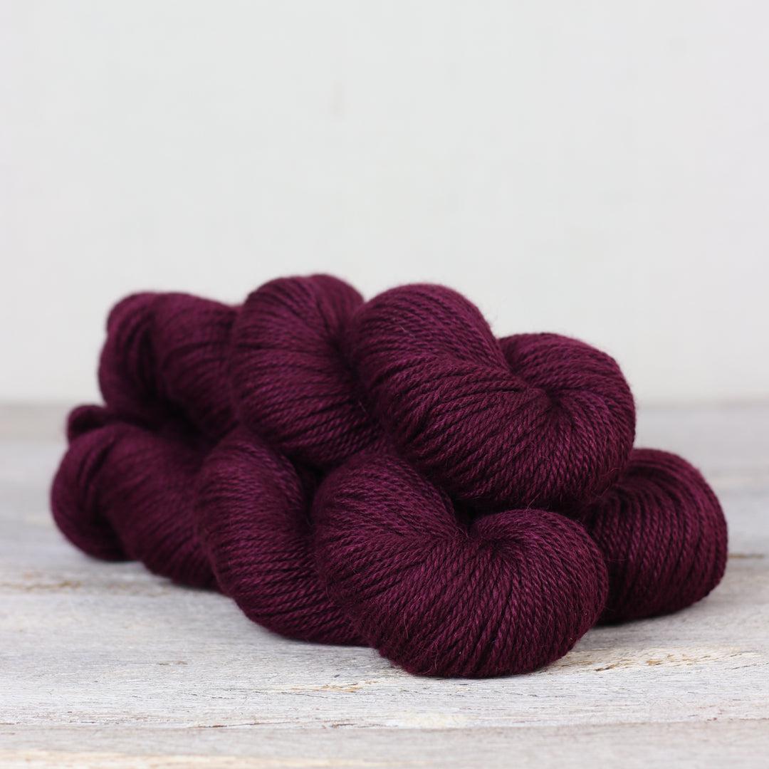 Fibre Company-Road to China Light-yarn-Garnet-gather here online