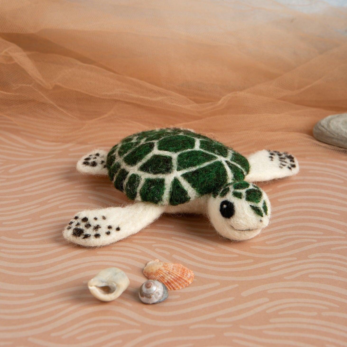 Hawthorn Handmade-Baby Sea Turtle Mini Needle Felting Kit-craft kit-gather here online