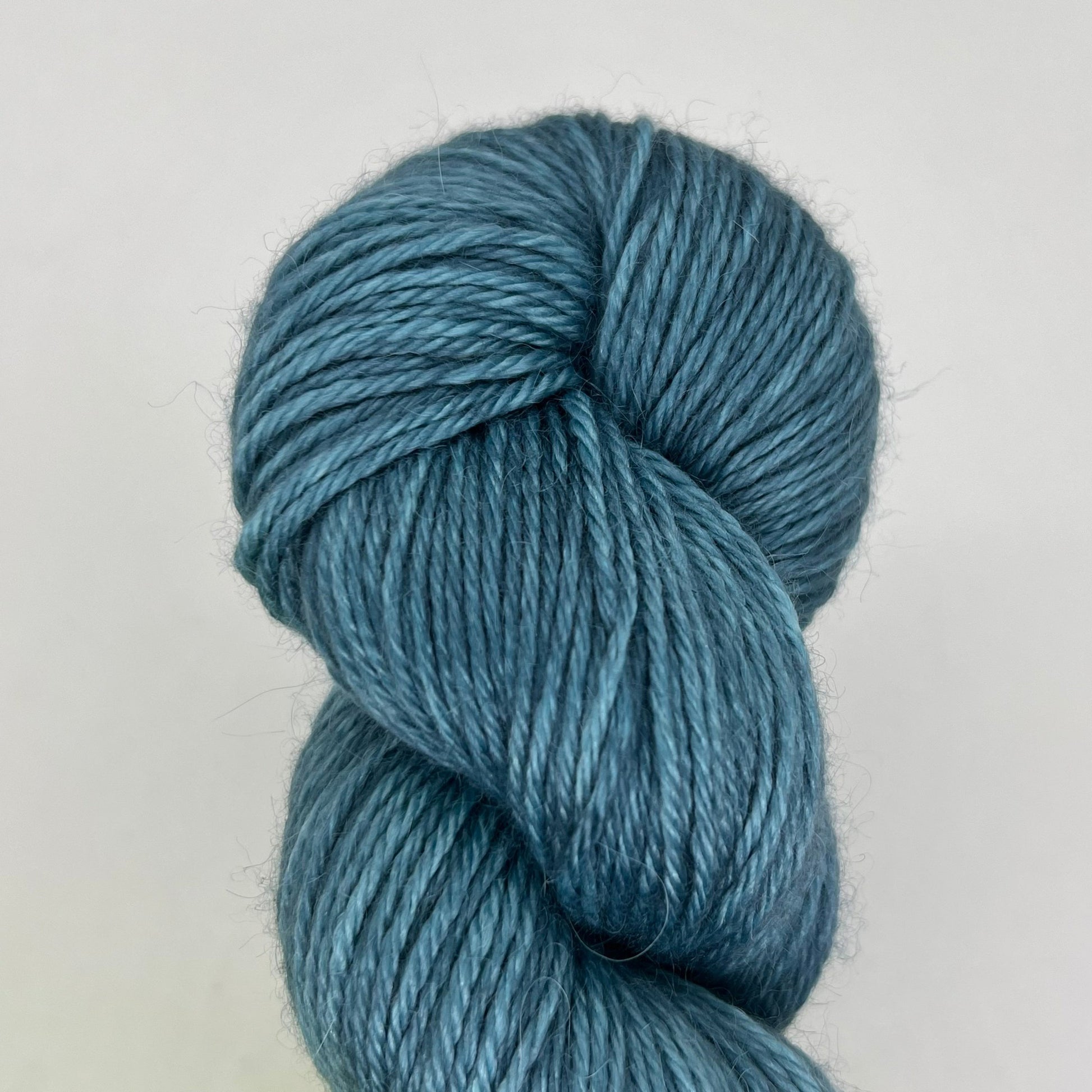 The Uncommon Thread-Heavenly DK-yarn-Leaden-gather here online