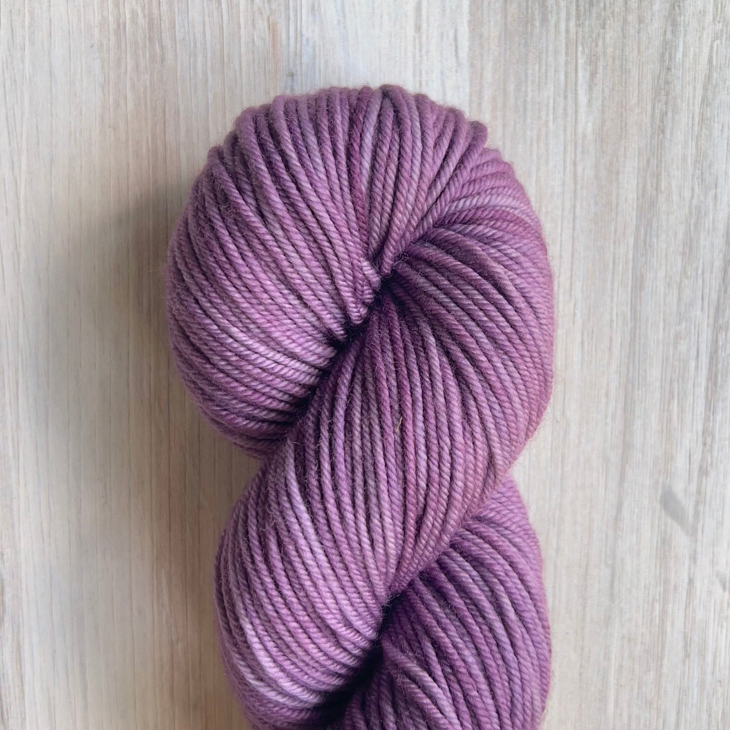 misha and puff yarn Periwinkle 3カセセット