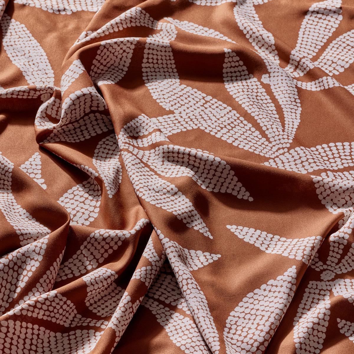 Atelier Brunette-Kaola Pecan Pie on Viscose-fabric-gather here online