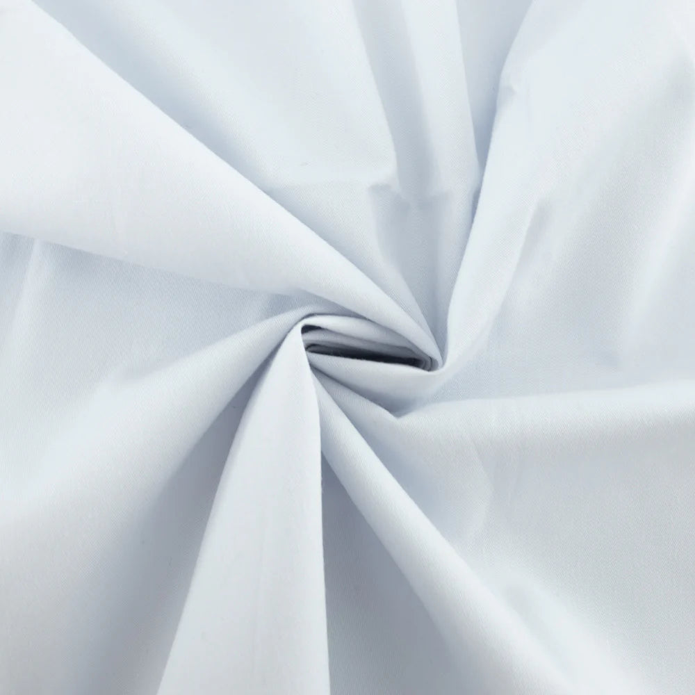 REMNANT: Long Branch Solid Poplin, Frost 30% OFF 1.74 YDS