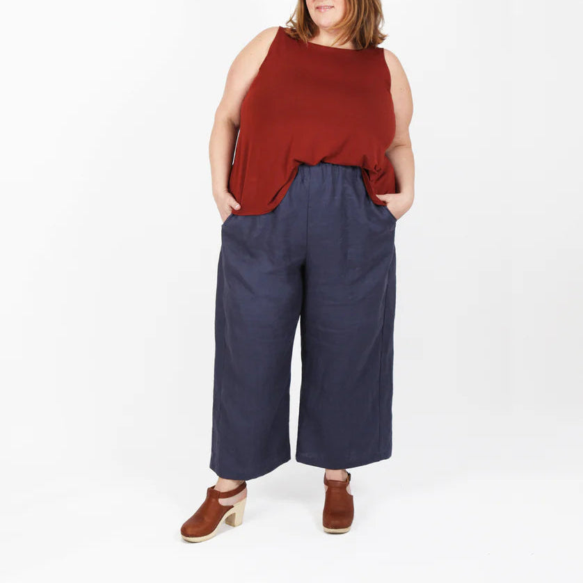 Sew House Seven-Free Range Slacks Pattern-sewing pattern-18-34 (Curvy)-gather here online