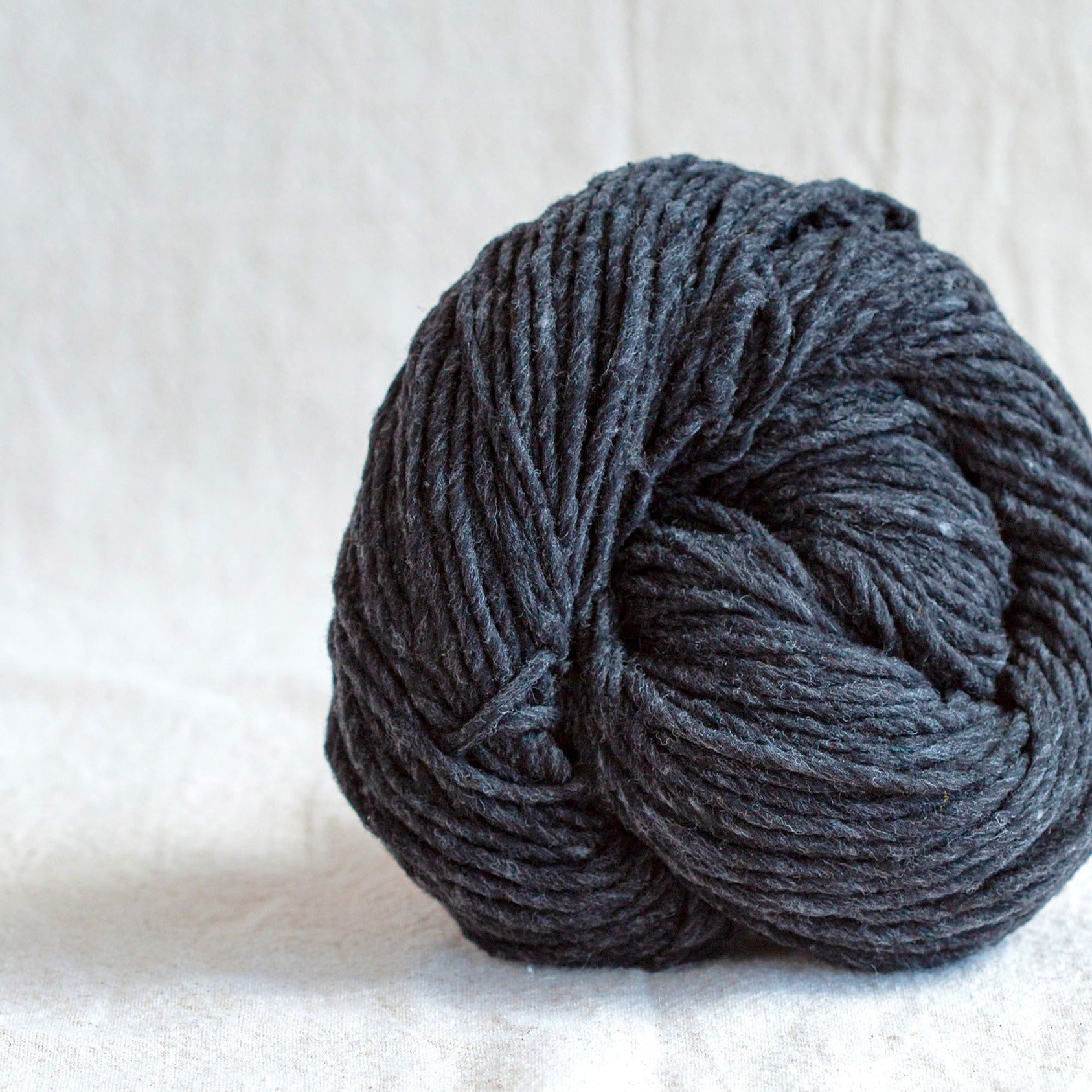 Brooklyn Tweed-Quarry-yarn-Cast Iron-gather here online